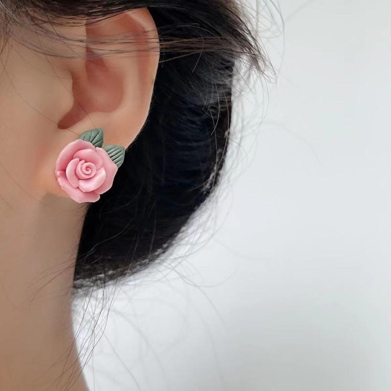 Elegant Camellia Stud Earrings: 2023 Trendy Summer Design