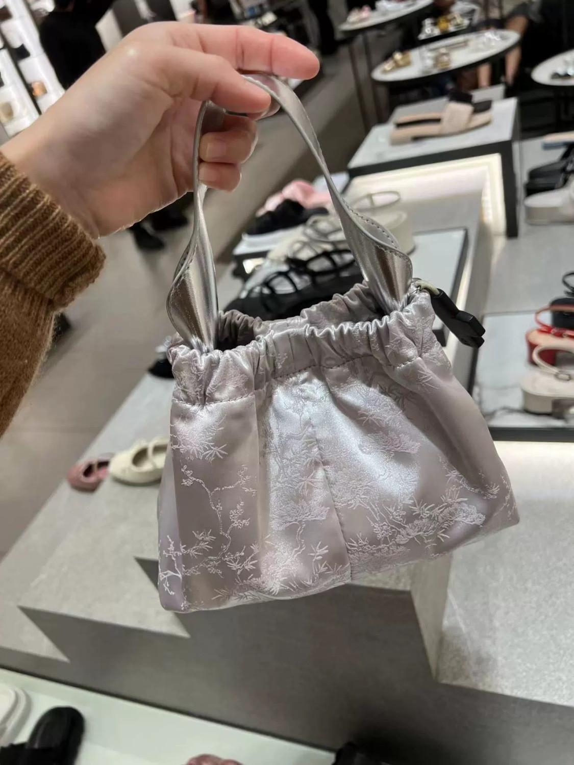 

JIAERDI Fairycore Aesthetic Pink Cloud Hand Bag Ladies Summer Chinese Embroidery Handle Shoulder Bags Women 2025 Purse Female 21x15x8cm срібний