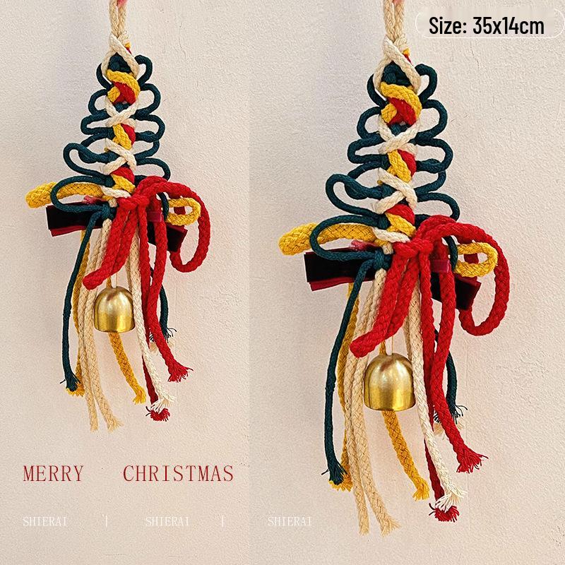 Imitation Noble Mini Christmas Wreath Car Ornament: Festive Window Display Pendant