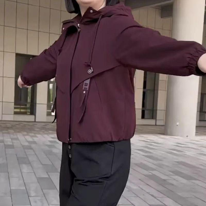 2025 Stilvoller Trenchcoat mit Kapuze - Modische Jacke mit lockerer Passform für Mütter, Perfekt für Frühling und Herbst