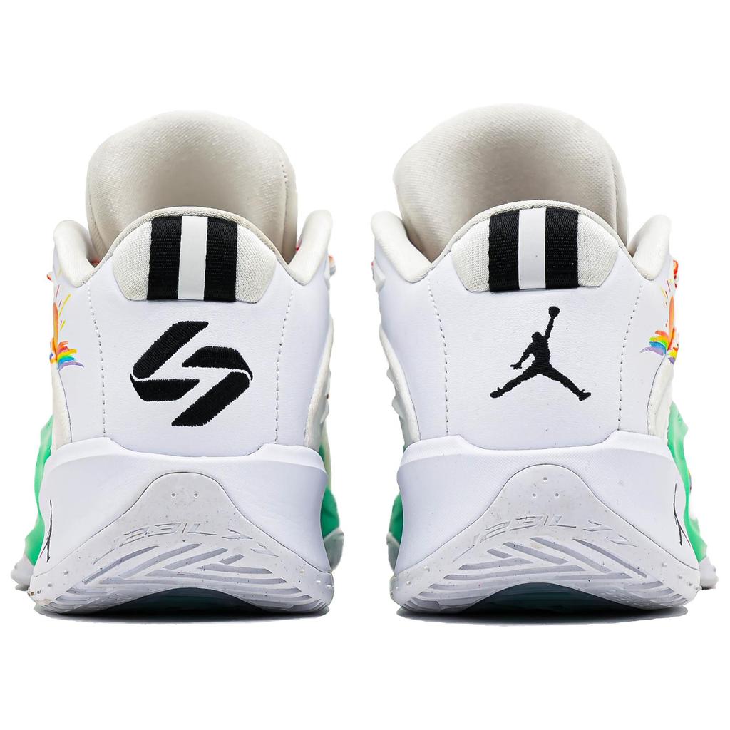 Jordan Luka 3 Cushioning Low top Basketball Shoes Unisex White HQ5055-107(Team145-)