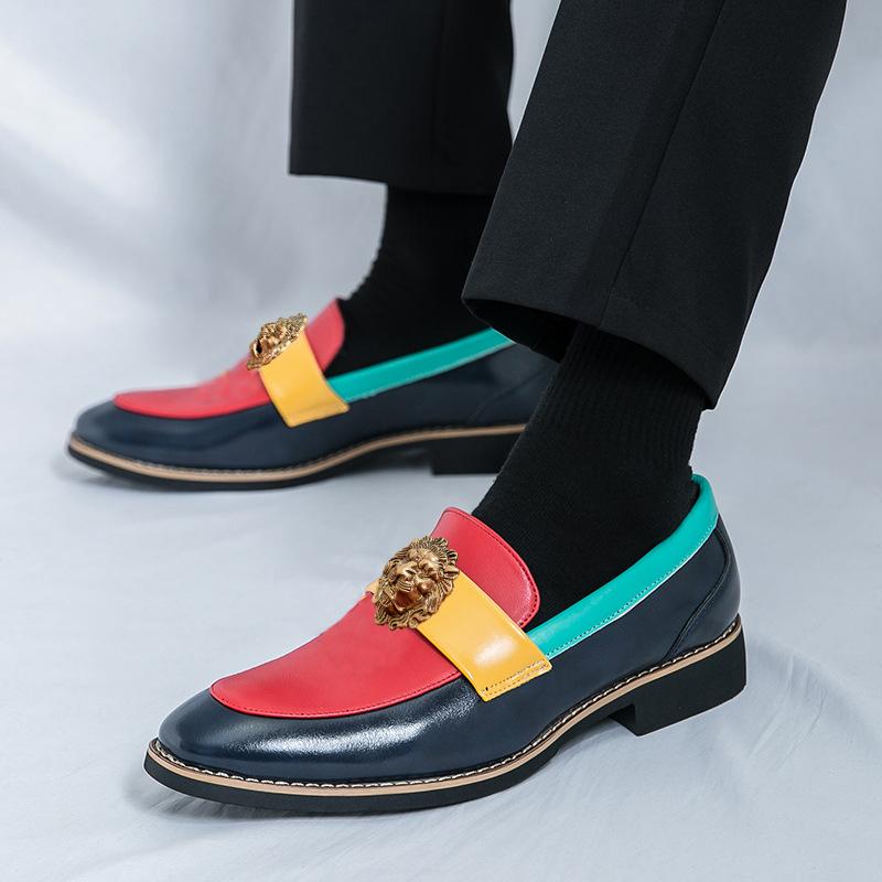 Scarpe da uomo alla moda taglia grande 48 nuove scarpe casual in pelle piedi da uomo alla moda mocassini colore abbinamento tendenza retrò scarpe eleganti A19