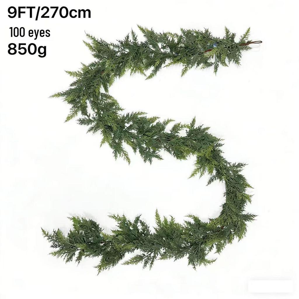 International Bestseller: Christmas Pine Needle Wreath with Realistic Norfolk Pine Branch Vine