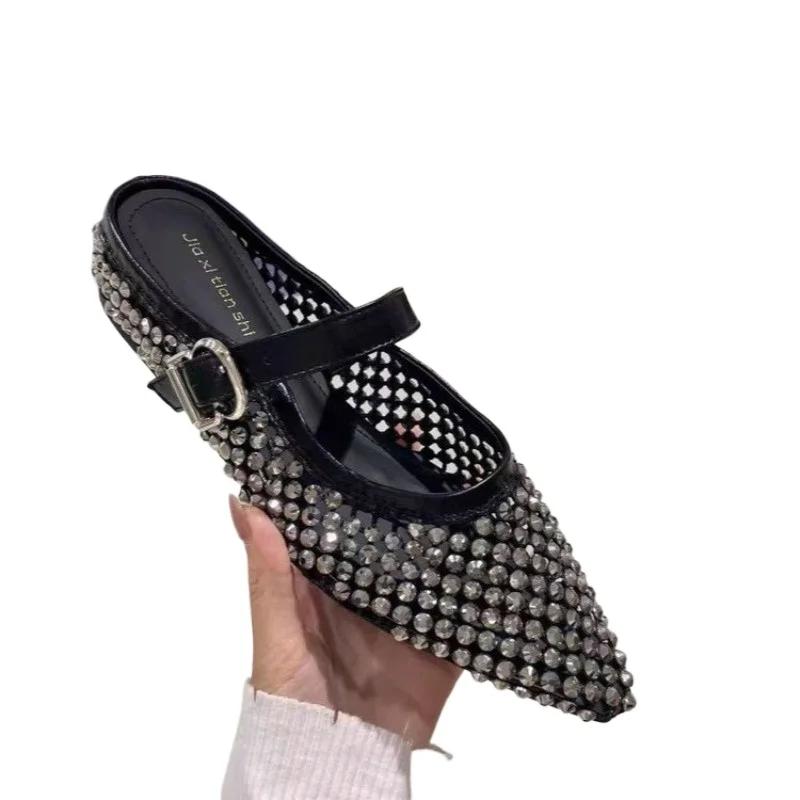 Fashion 2025 New Mesh Women's Closed Toe Slippers Fashion Crystal Pointed Toe Breathable Low Heel Sandals Summer Daily Dress Slippers