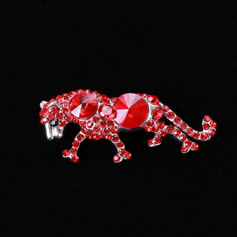 Hochwertige Handgemachte Strass-Gepard Brosche, Modischer Tier-Herren-Anstecker Schmuck Kragenpin Zubehör