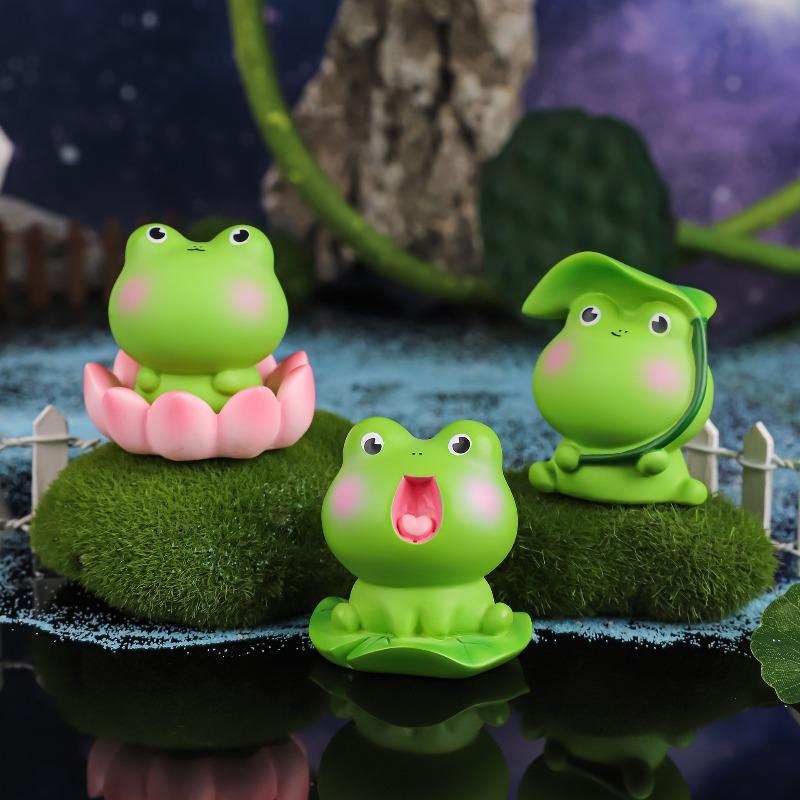 Adorable Frog Figurines, Home Gifts, Children's Cartoon Car Decorations, Resin Handicrafts