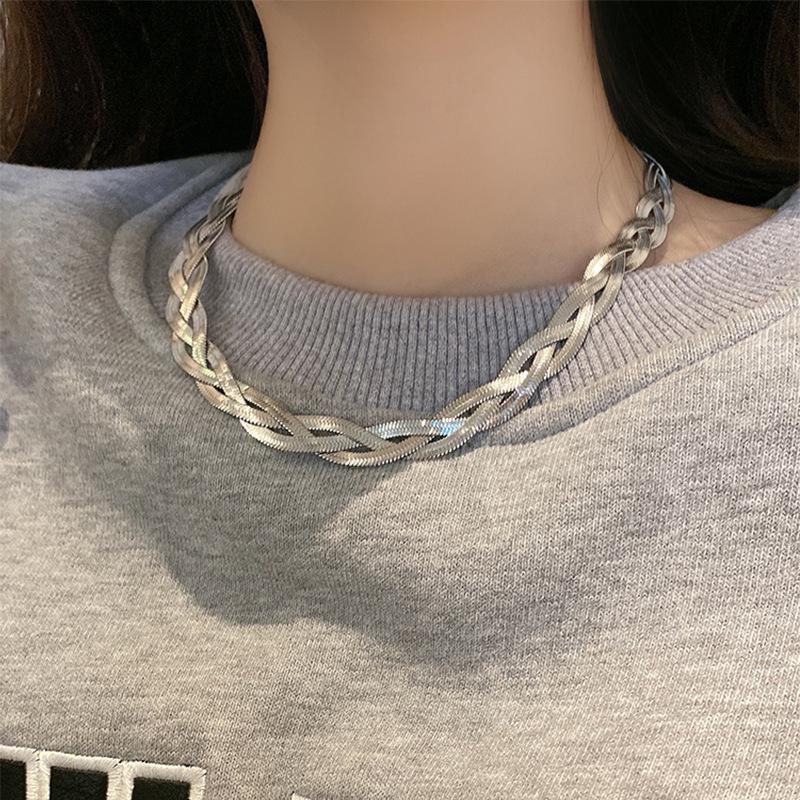 European-American Fashion Three-Layer Flat Snake Chain Layered Necklace for Women - Metal Cross Clavicle Chain