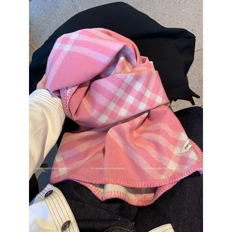 

Retro Overlock Pink Plaid Scarf for Women Autumn and Winter Warm Neck Protection Neck Scarf High End Shawl Cloak 190*50