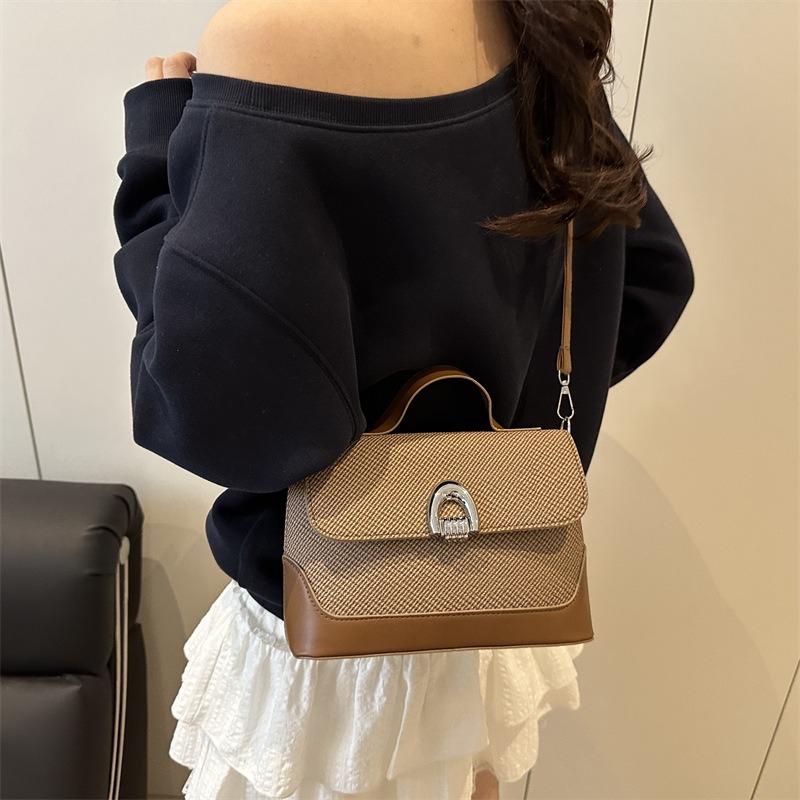 New Fashionable Contrasting Color Armpit Bag Large Capacity Shoulder Bag Retro Small Square Bag High Sense Commuter Messenger Bag