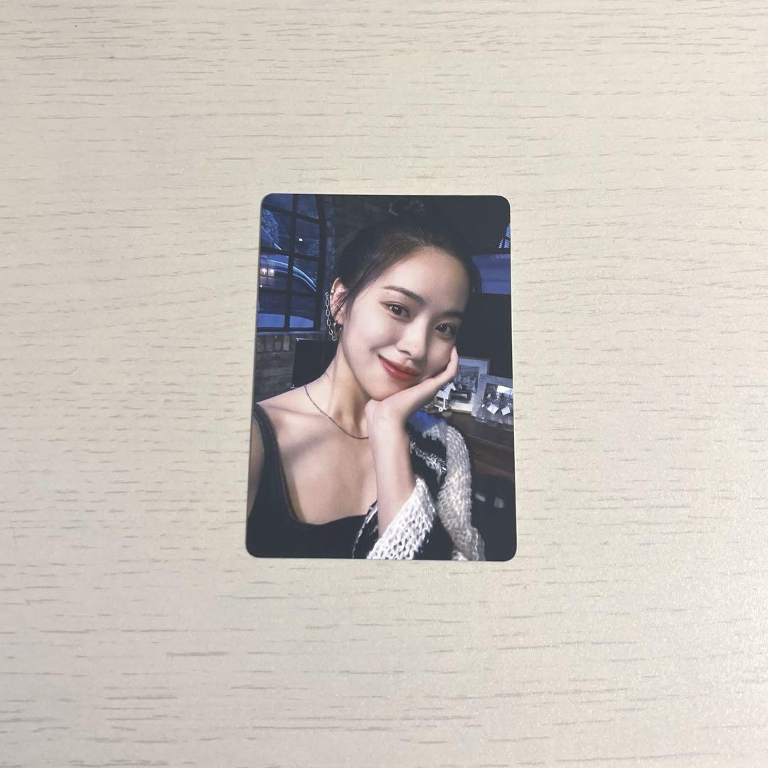 

[USED] Itzy Ryujin RINGO Tower Records Cafe Bonus Trading Card