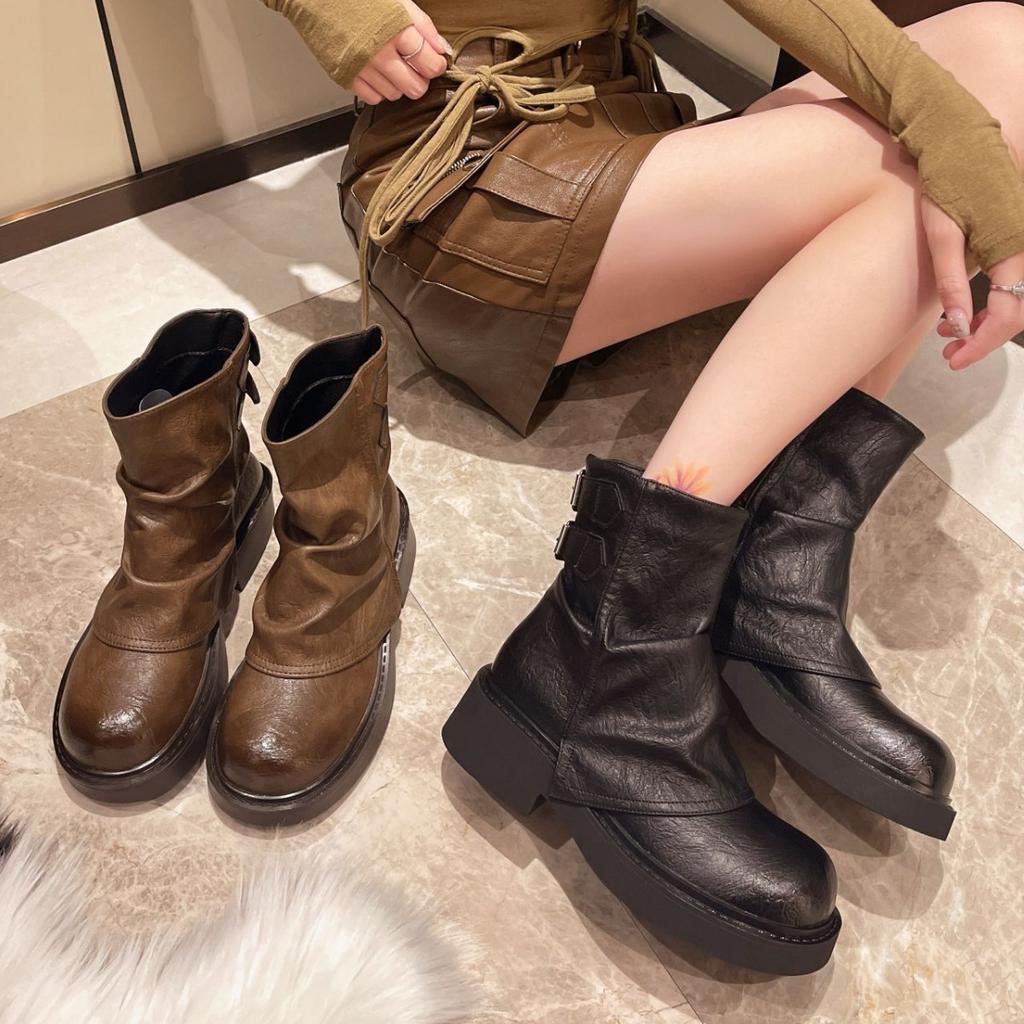 2025 retro short boots autumn and winter British style explosion inner height increase versatile niche trouser boots Martin boots