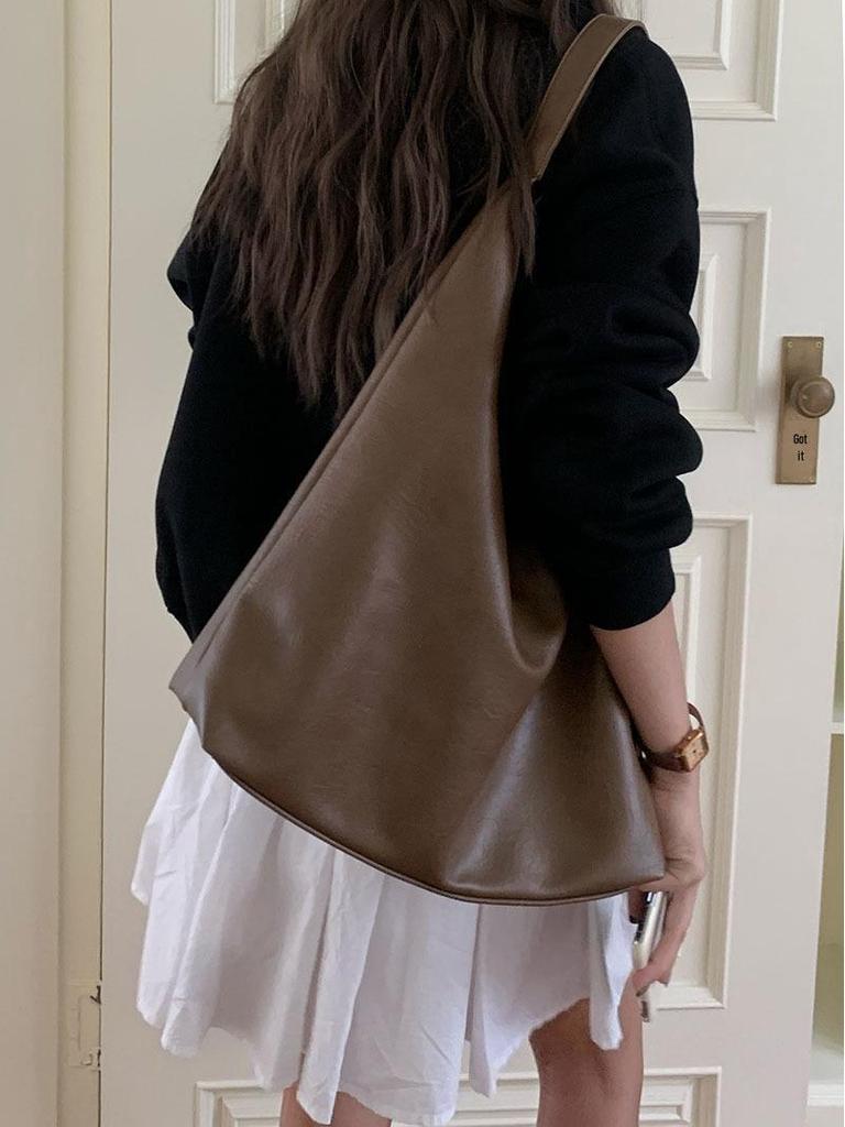 2025 Trendy Silver Korean Style Women's Underarm Tote - Versatile, Large Capacity Summer Shoulder Bag