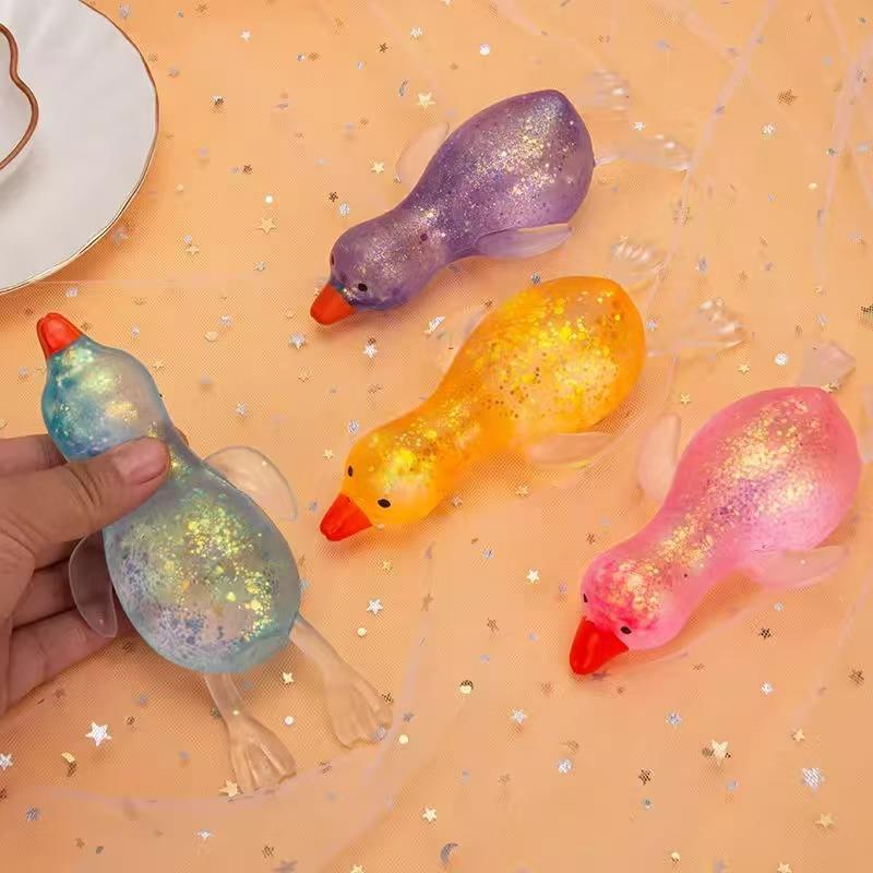 Divertente Tabas Squishy Anatra Aurora Maltosio Giocattolo da Spremere Anatra Morbida Colorata Sollievo dallo Stress Decompressione Giocattolo Elastico per Adulti Regalo
