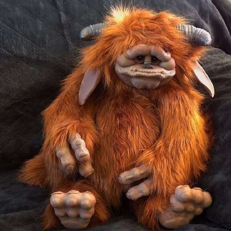 

Ludo Labyrinth Animal Plush Large Mouth Creature Toy Halloween Ornament Horror