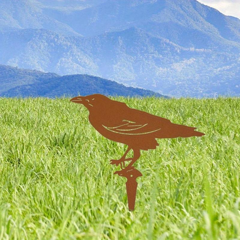Vividly Colored Metal Garden Stake Animal Design Floor Plug Yard Decor Outdoor Accent Halloween Christmas New Year Gift