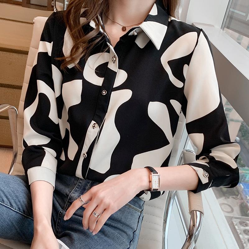 

Women s Loose Fit Printed Long-Sleeve Shirt with Simple Cardigan Style Extra Large