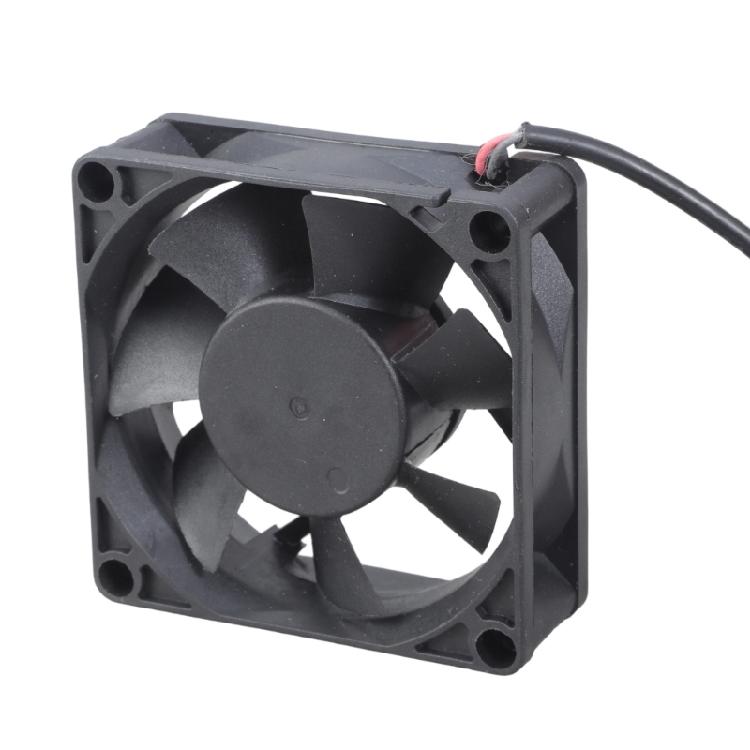 Black 7cm 7025 USB Powered Bearing Computer Case Cooling Fan 5V 2300RPM 28CFM for Router TV Box Ventilation
