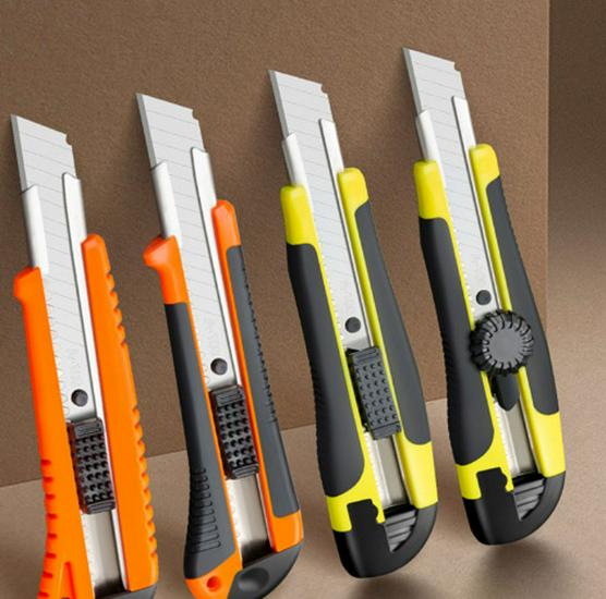 

Канцелярский нож - Большое лезвие для обоев, рукоделия и бытового использования