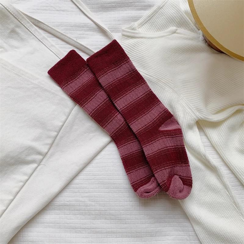 Female Spring and Autumn Vintage Towel Bottom Stripe Solid Color Tall Cotton Socks