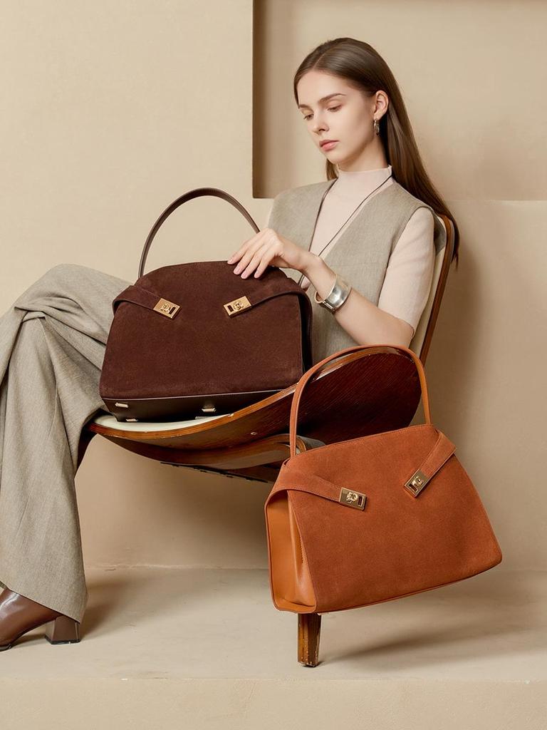 Korean Retro-Style Fashionable Large-Capacity Women's Tote Bag
