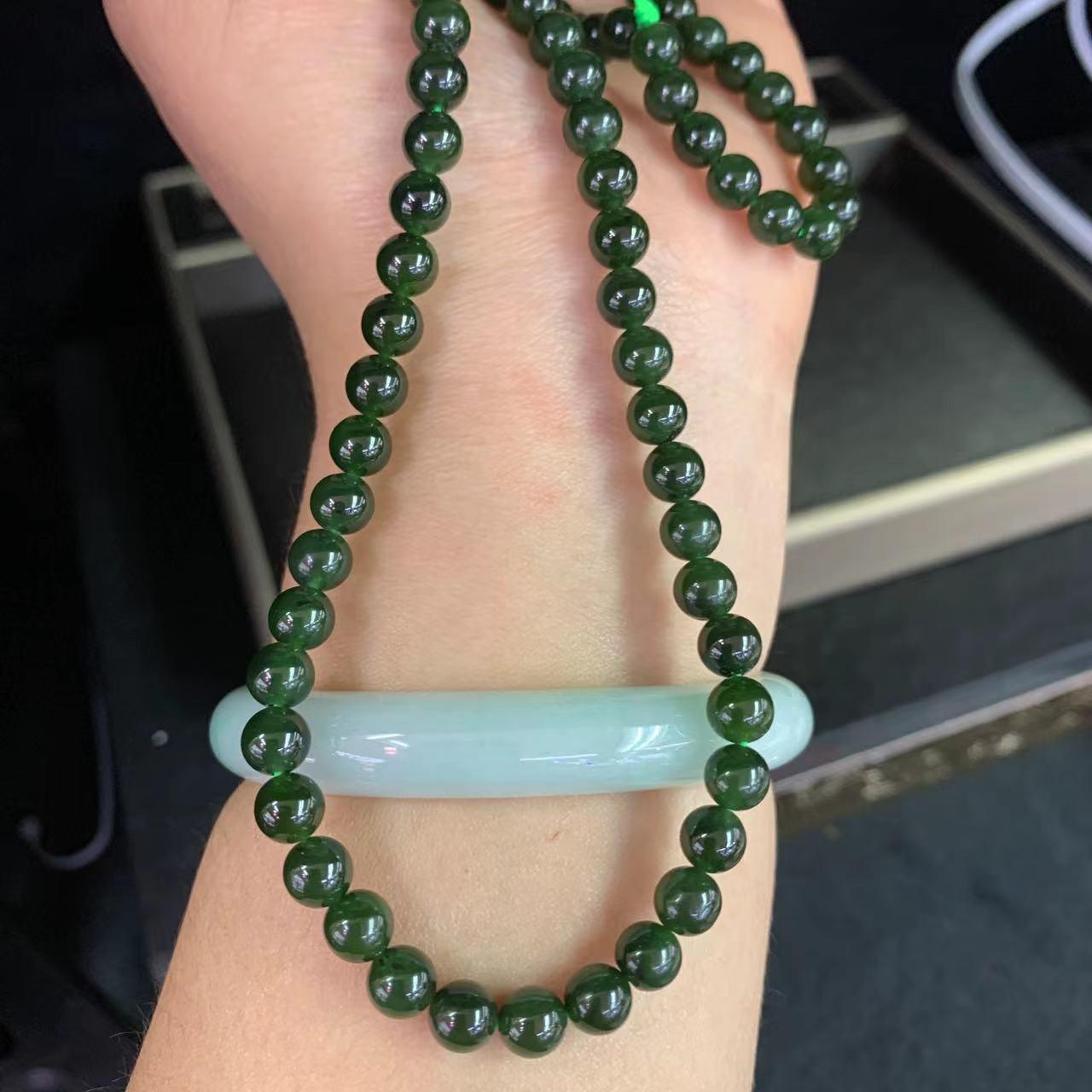 Hetian Jasper Deep Green 6mm Buddhist Beads with Black Spots, 108 Jade Round Beads Long Chain