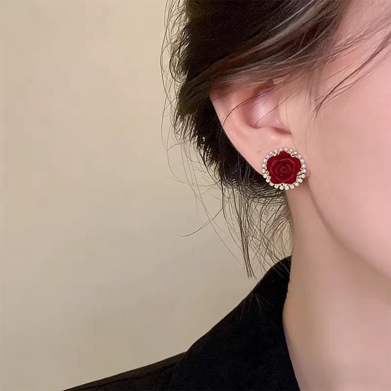 Ankola Flocking Red Flower Bead Stud Earrings Fashionable Sweet Exquisite Earrings Women's New Popular Versatile Earrings