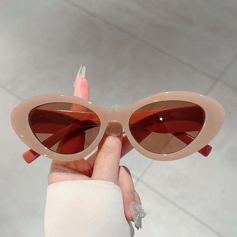 European and American style cat eye small frame trendy sunglasses small fragrant style high-end street photography thin jelly sunglasses