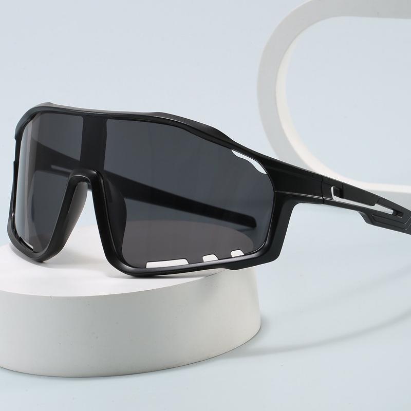 Iridescent Large Frame Cycling Glasses: Windproof, Dustproof, Sport Sunglasses for Outdoor Sun Protection