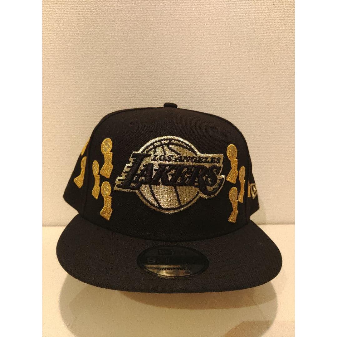 Used NEW ERA LAKERS CHAMPION TROPHY CAP