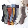Mode Baumwolle Gestrickte Frauen Designer Socken Einfarbig Japan Stil Nette Lange Socken für Frauen Mädchen Vintage Streetwear Socke