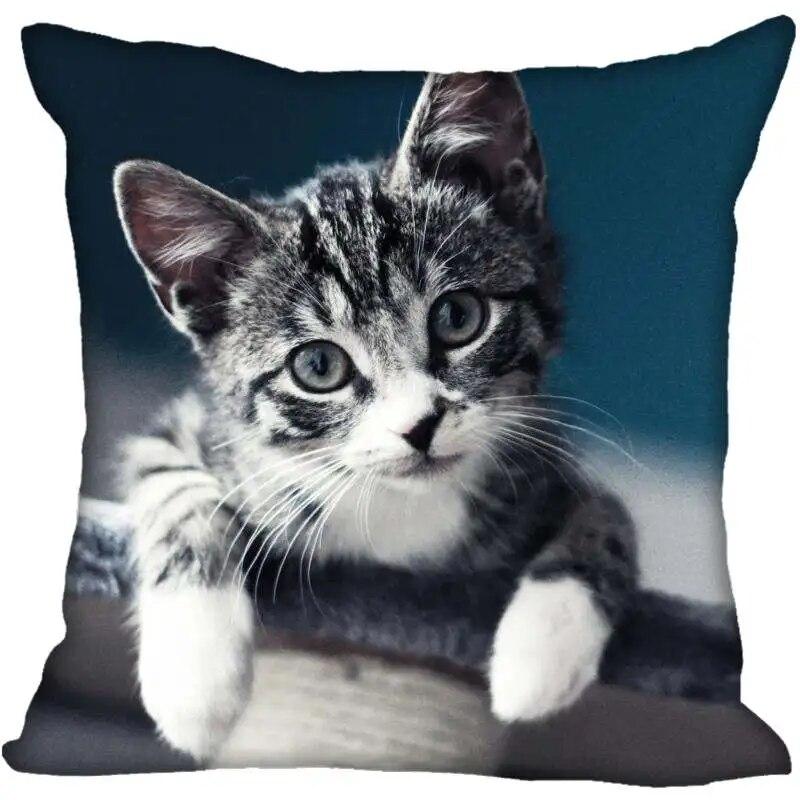 

Наволочка в современном доме для гостиной с кошкой и животным 45x45cm
