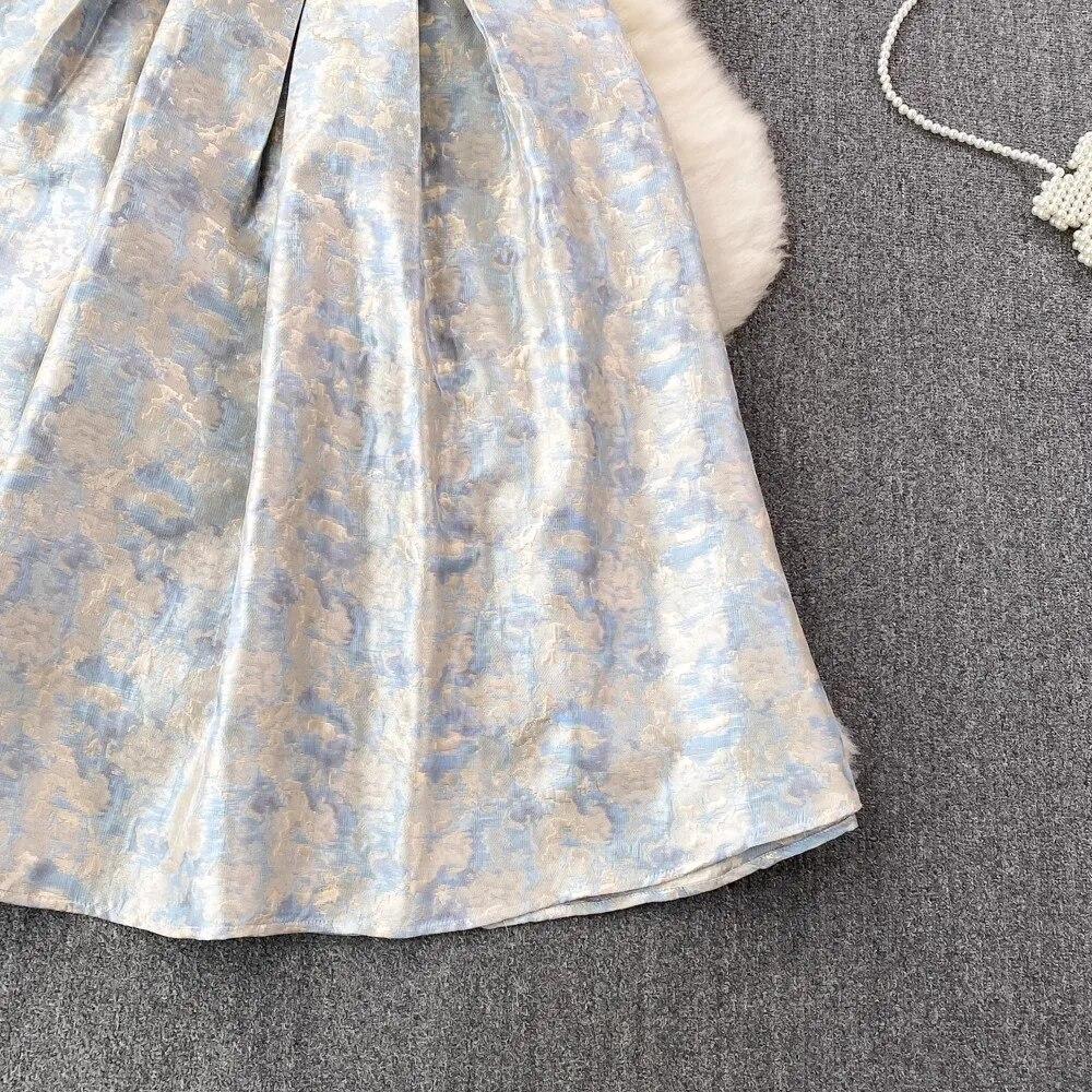 Letní elegantní květinové žakárové večerní společenské šaty dámské čtvercový límec bez rukávů tílko motýlkový pásek plesové šaty