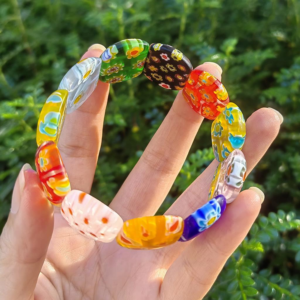Braccialetto Fiore in Vetro Millefiori Colorato - Gioiello Statement di Grandi Dimensioni
