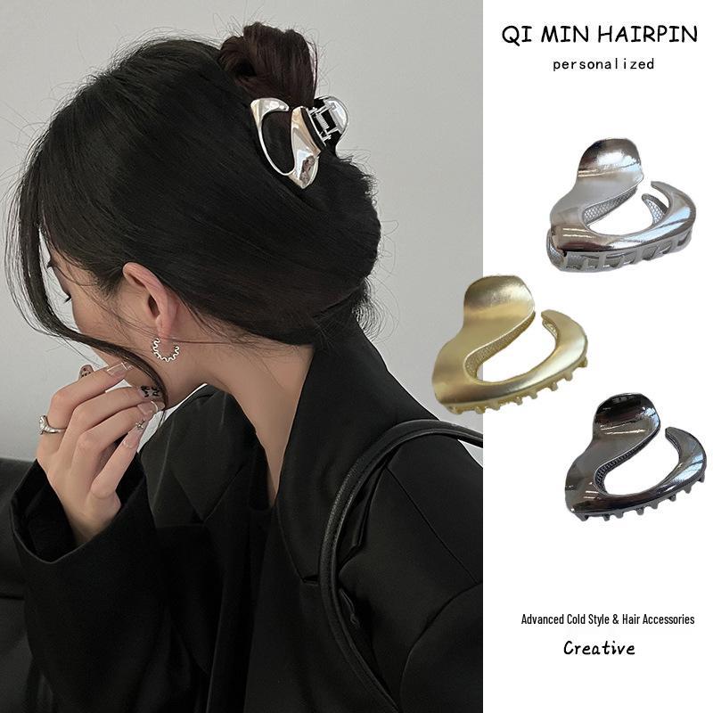 

Women s Small Metal Hollow Out Claw Clip - Shark Style Hairpin for Back of Head