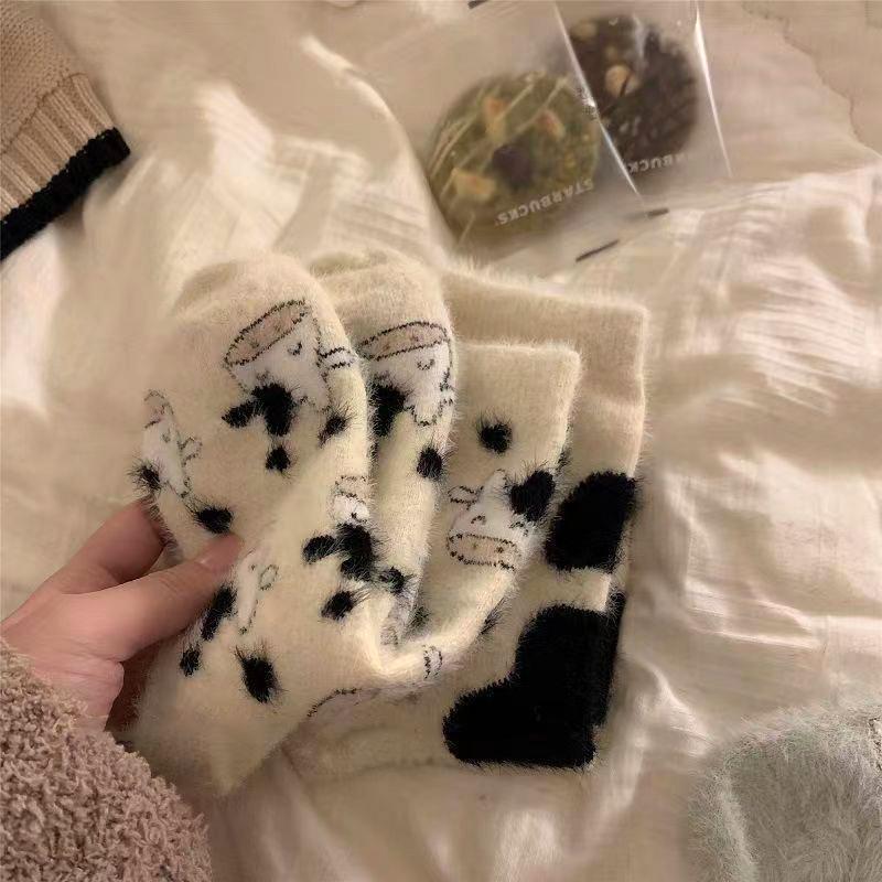 Cow Print Mink Plush Socks For Women Girl Mid Tube Stockings Warm Coral Velvet Sleep Floor Sock Winter Thermal Slipper Funny Sox