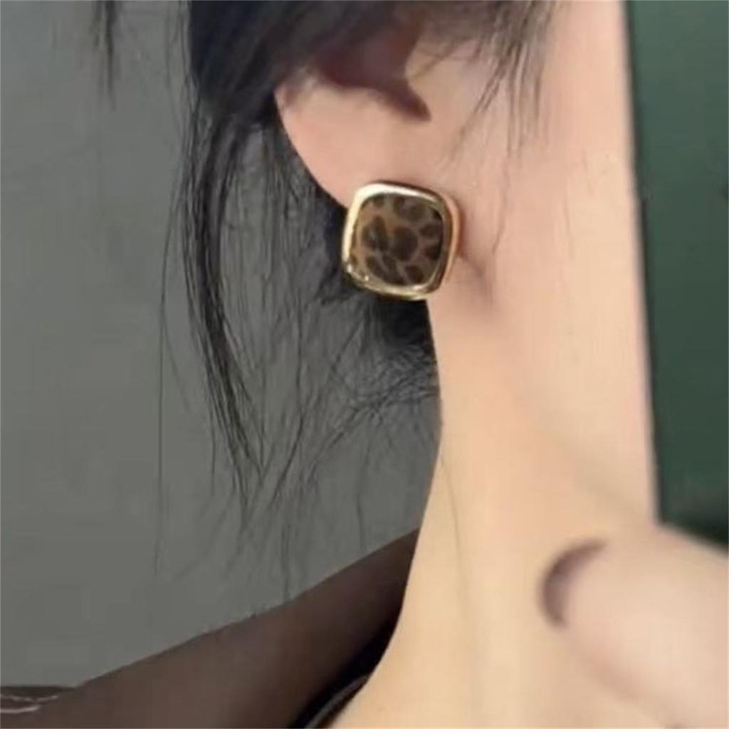 European and American retro square flocked leopard print stud earrings autumn and winter versatile earrings women