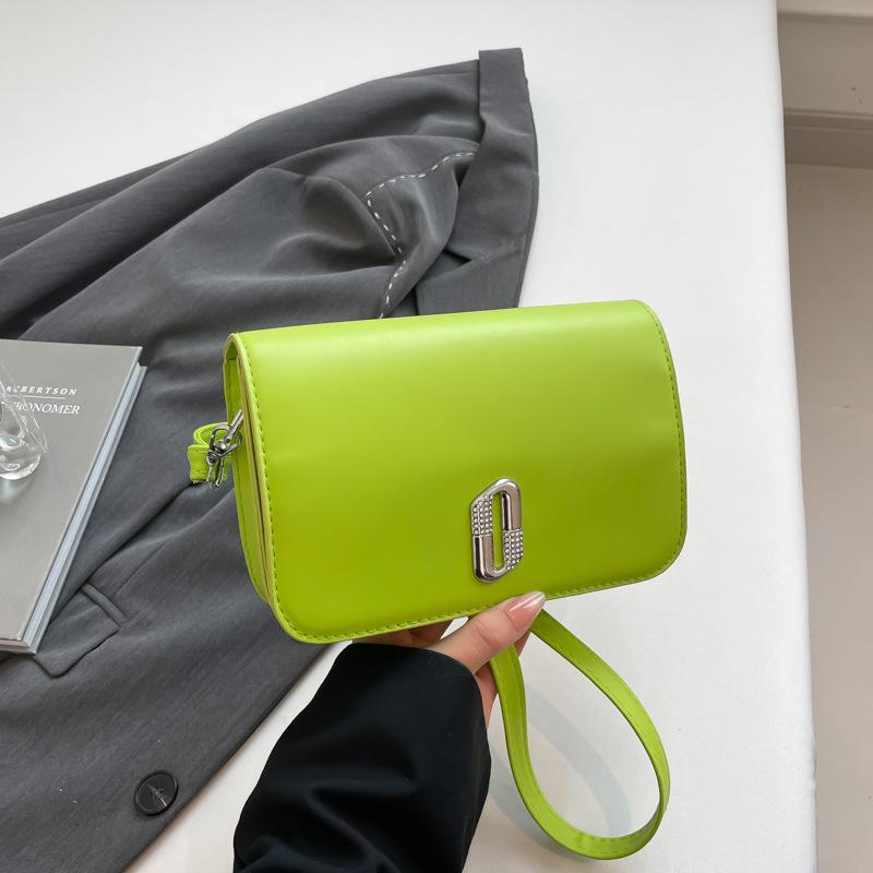 

Женская сумка 2020 новая маленькая квадратная сумка модная классическая корейская версия сумка через плечо маленькая сумка нишевая для девушек высокая ценность простая зелёный