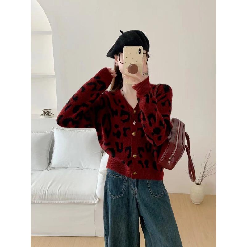 

Leopard print knitted cardigan women s new autumn and winter new temperament versatile lazy loose sweater jacket women One Size