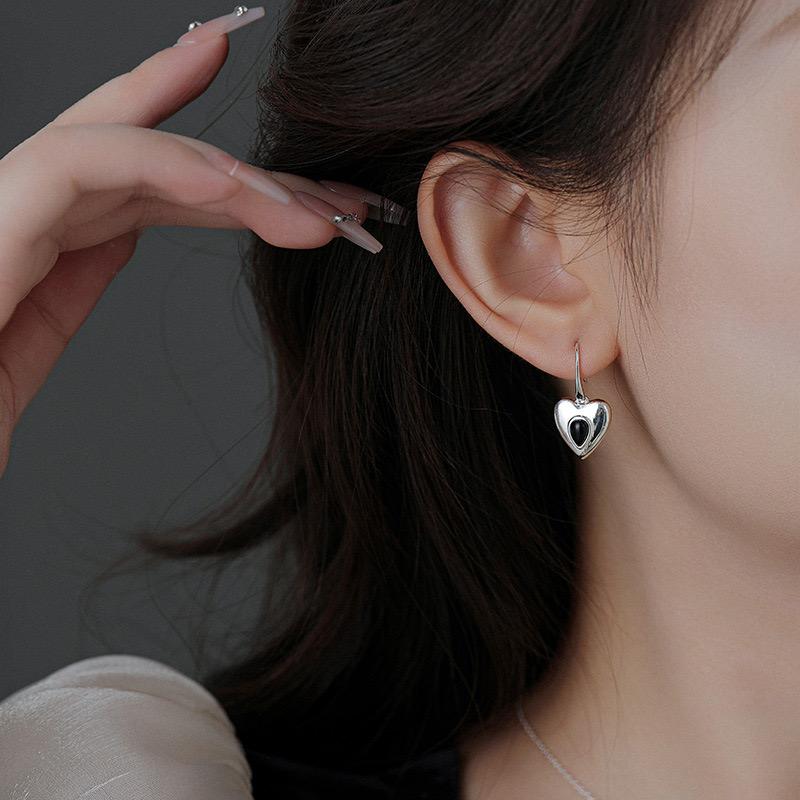 BF CLUB 925 Sterling Silver Heart Earrings For Women Trendy Simple Retro Black Earring Jewelry Prevent Allergy Party Accessories