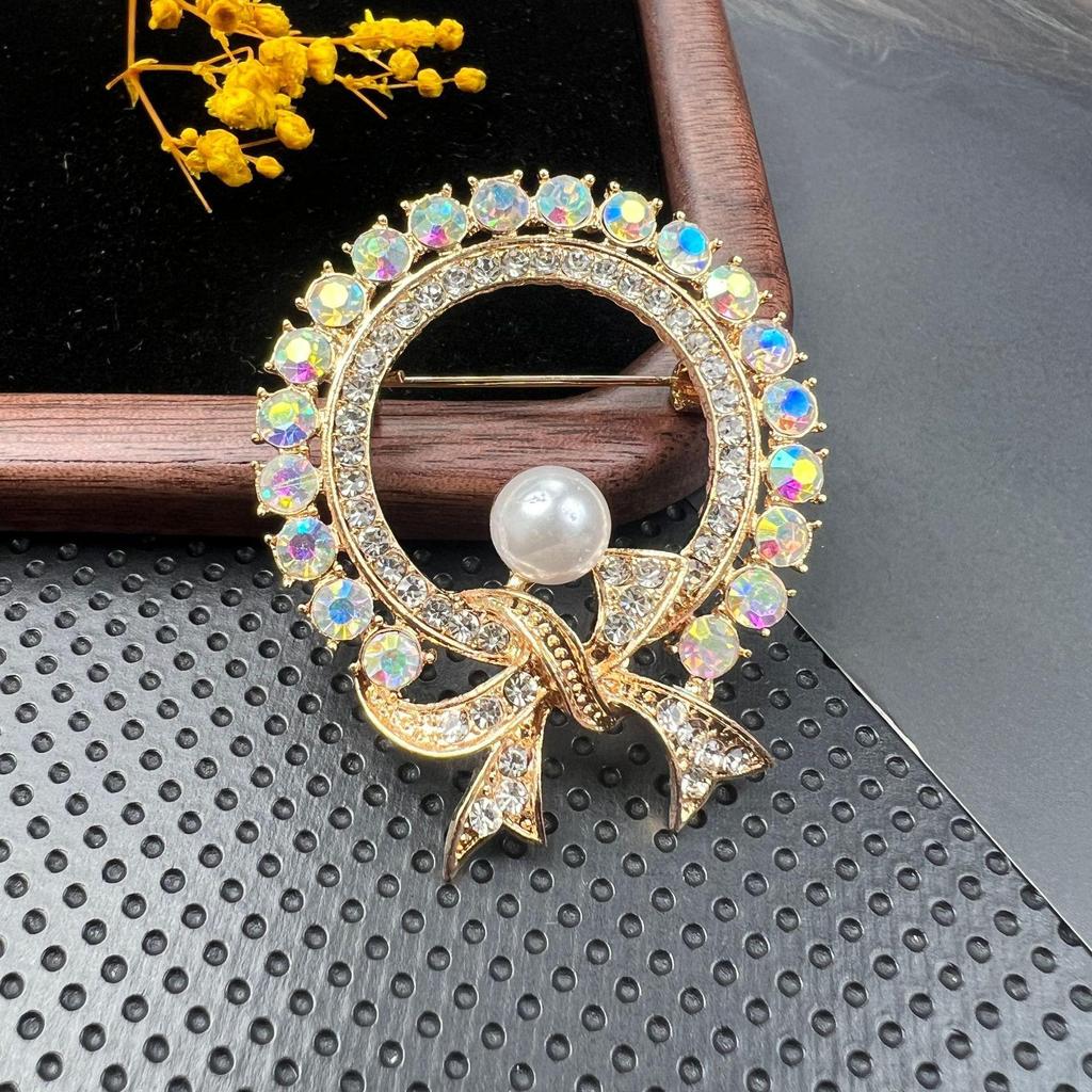 Broșă Retro Cristal Diamant cu Ac Anti-Expunere și Cataramă din Aliaj pentru Accesorii Vestimentare