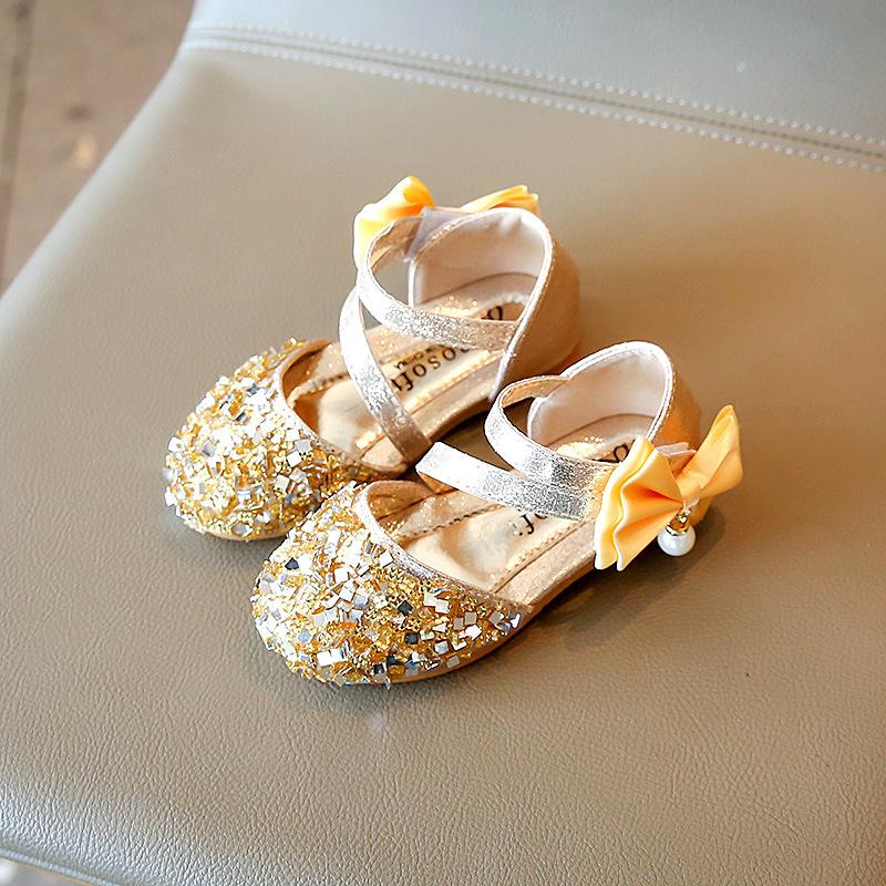 New Girl Shoes Summer Versatile Shiny Princess Shoes Exquisite Sweet Versatile Sandals Anti Slip Retro Simple Classic Kid Shoe