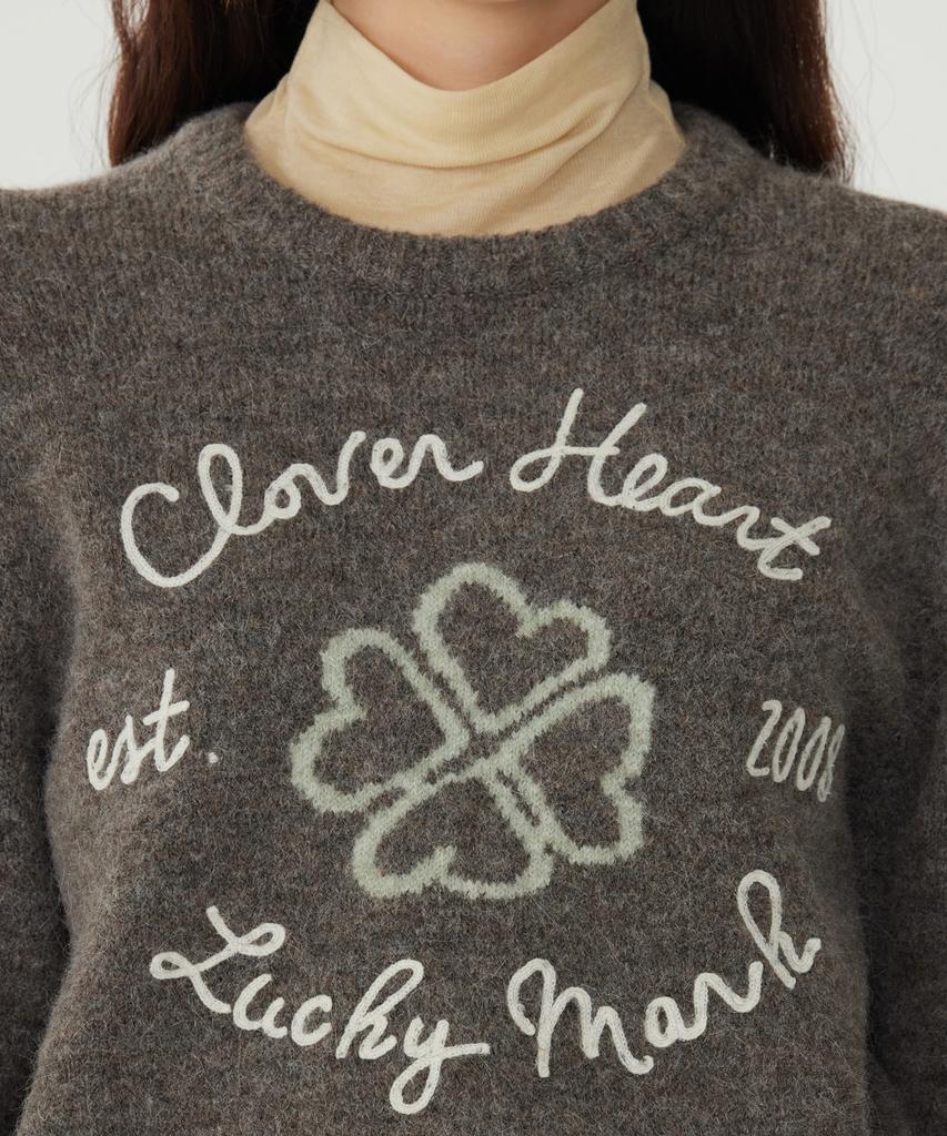 COVERNAT WOMAN Clover Heart Graphic Knit Beige