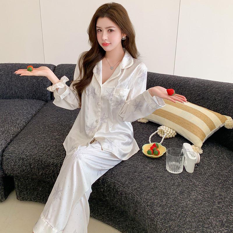 

Women s Ice Silk Rhinestone Pajama Set - Long Sleeve & Pants for Spring/Summer L