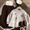 Fleecegefüttertes Sweatshirt im Waldstil mit Schleife für Mädchen – Niedliches und stylisches Lotusblatt-Spitzendesign für Herbst und Winter