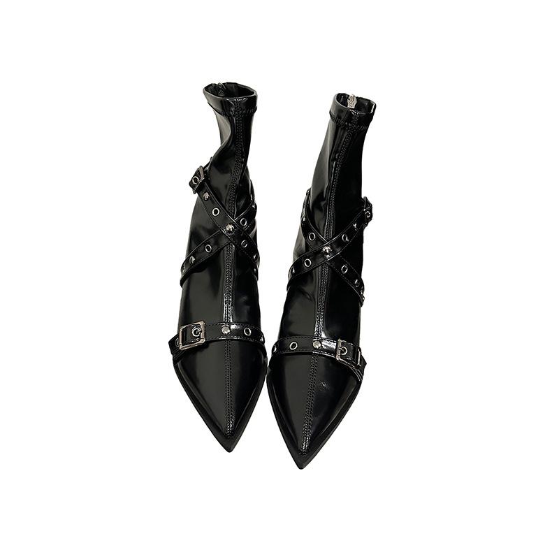 Rivet thin heel locomotive short boots thin boots women's autumn and winter new belt buckle high heel boots punk style boots