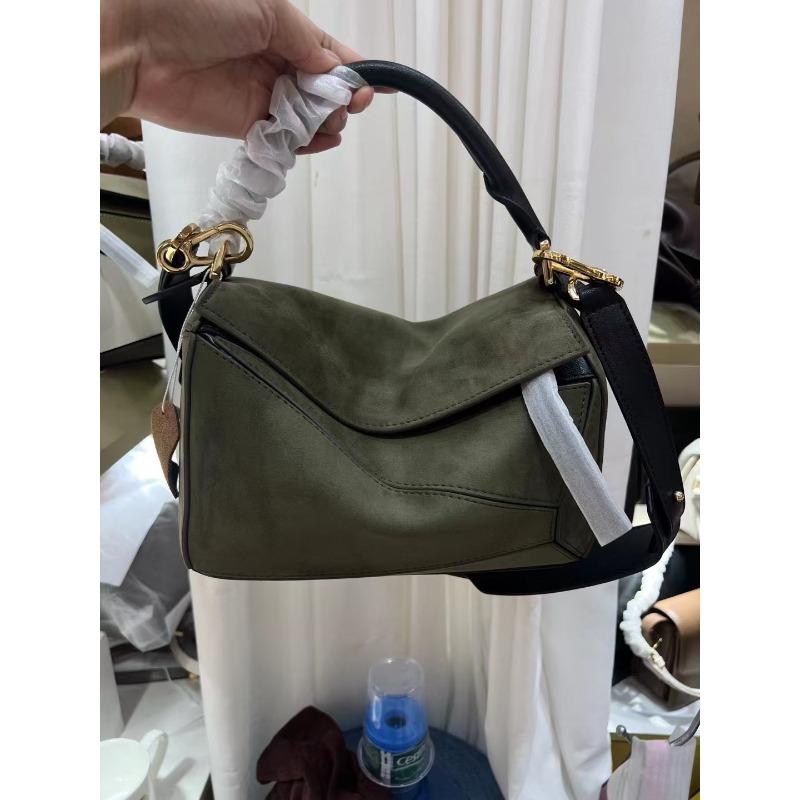 [High Version] Luojia Autumn and Winter New Medieval Geometric Bag Cow Velvet Splicing Pillow Bag Boston Bag