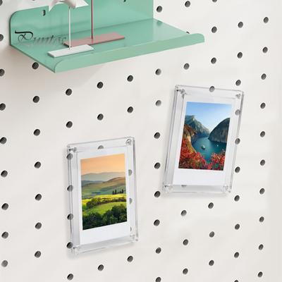 Cornice per foto trasparente ad adsorbimento magnetico fai-da-te per foto da 3 pollici Installazione senza punzonatura Magnete per frigorifero Cornice per foto Ornamento Vita domestica