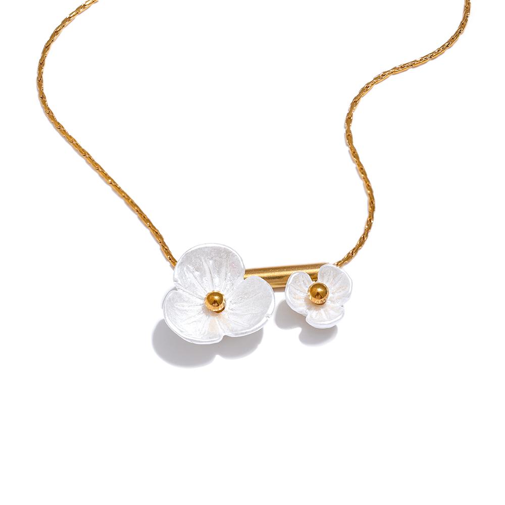 

Yhpup Stainless Steel Sweet Romantic Chic Resin Flower Pendant Summer Necklace 18k Gold Color PVD Collar Jewelry for Women Gift