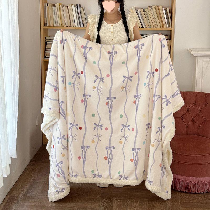 Cozy Lamb Fleece Blanket - Soft, Warm Shawl for Office, Sofa, or Dorm Naps.
