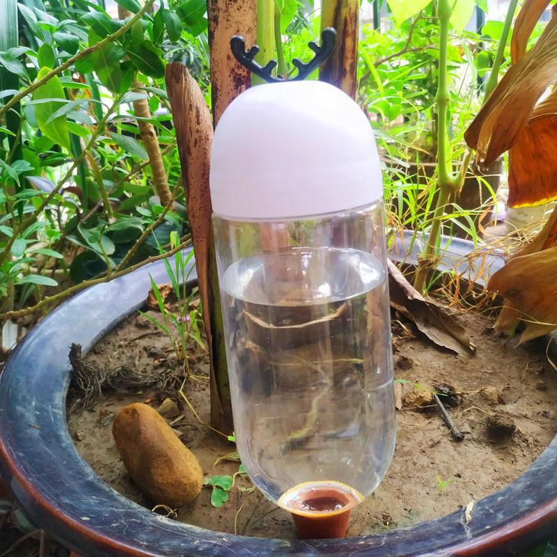 1pc Garden Automatic Watering Tool Elk/Christmas Tree Drip Irrigation Watering System Potted Plant Waterers Spike Houseplant